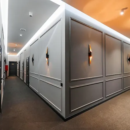 Classic Hotel 3*