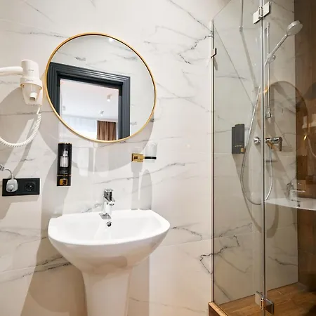 Classic Hotel 3*
